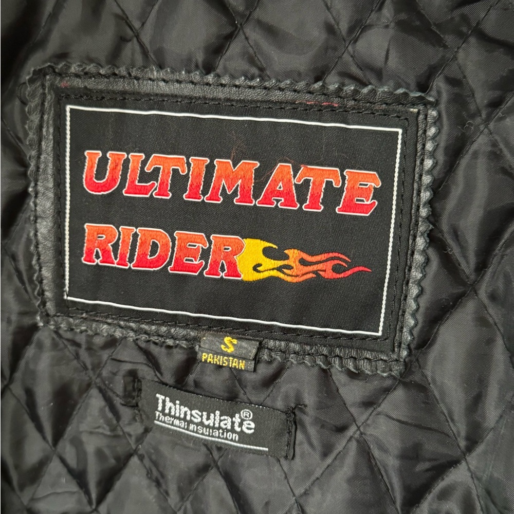 Women’s Ultimate Rider Motorcycle Jacket. Small - Picture 7 of 7